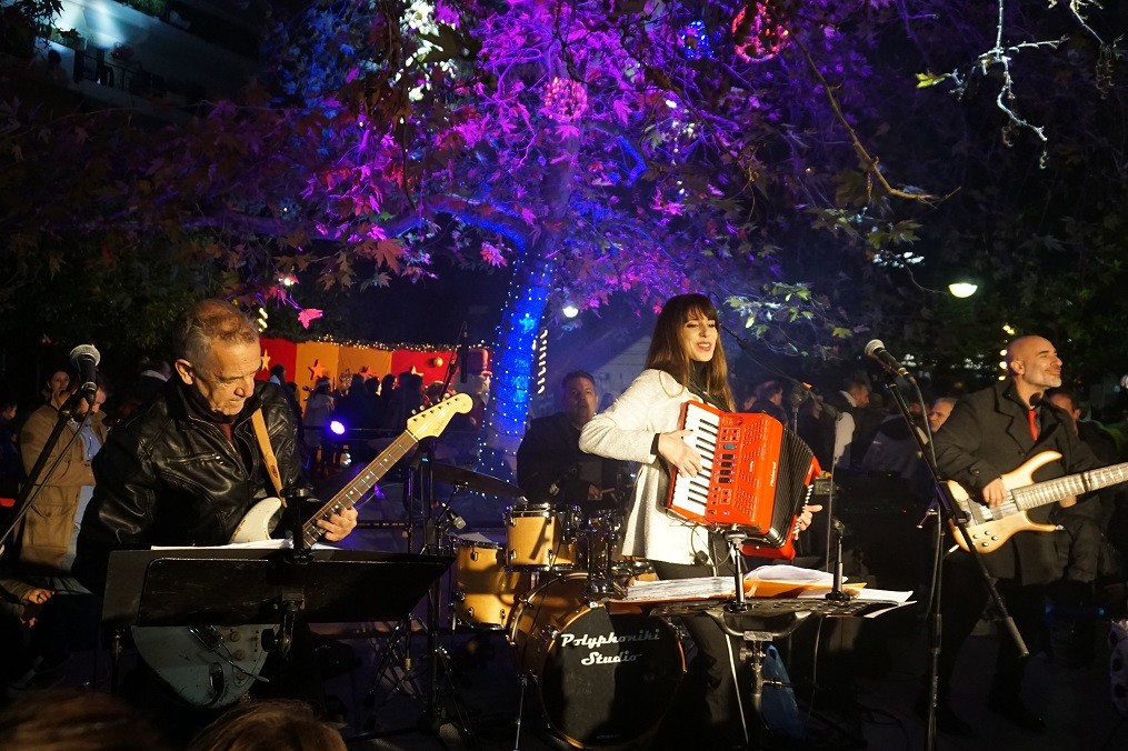 Μια μεγάλη γιορτή για τα Χριστούγεννα στο Βύρωνα!  