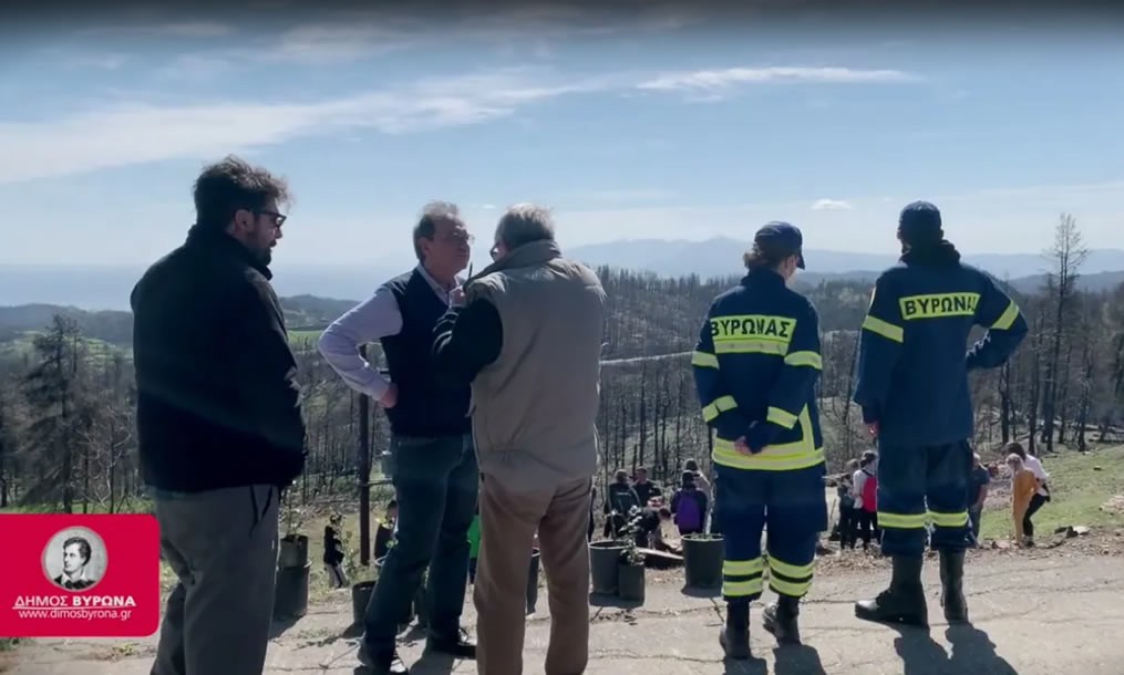 Ο Δήμαρχος Βύρωνα στη δράση αναδάσωσης στους Παππάδες Ευβοίας (VIDEO)