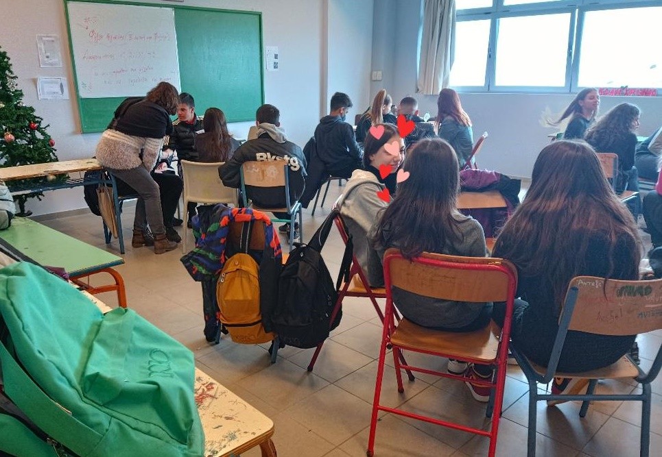 Συνεχίζεται το πρόγραμμα για τη σεξουαλική διαπαιδαγώγηση στα Λύκεια του Βύρωνα