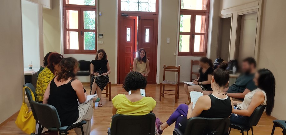 Με επιτυχία ολοκληρώθηκε το πρόγραμμα ΣΧΟΛΕΣ ΓΟΝΕΩΝ, της Διεύθυνσης Κοινωνικής Πολιτικής & Υγείας Δήμου Βύρωνα