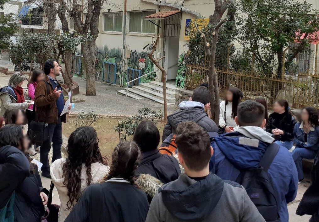 Ξενάγηση μαθητών/τριων της  Γ’ Λυκείου στην ιστορία και στα τοπόσημα του Βύρωνα