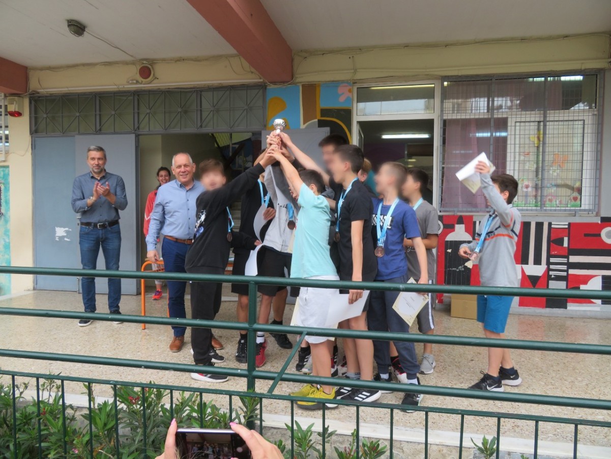 Bραβεύσεις των νικητών των Παμβυρωνείων, στους μαθητές του 7ου Δημοτικού Σχολείου Βύρωνα