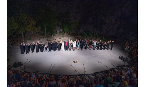 Μεγάλη επιτυχία για τους «Βατράχους» του Αριστοφάνη από το Γ’ Θεατρικό Εργαστήρι Δήμου Βύρωνα