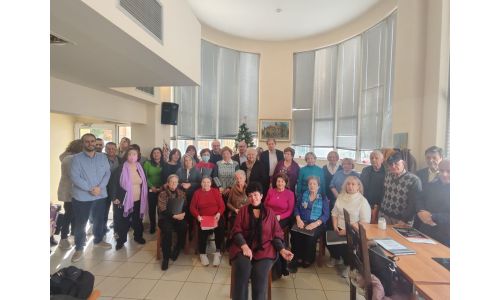 Στολισμός Χριστουγεννιάτικου δέντρου στο ΚΑΠΗ Μεταμόρφωσης