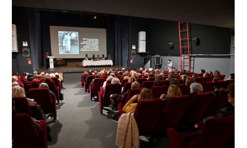 Με επιτυχία πραγματοποιήθηκε η εκδήλωση για την Παγκόσμια Ημέρα της Γυναίκας στο Δήμο Βύρωνα