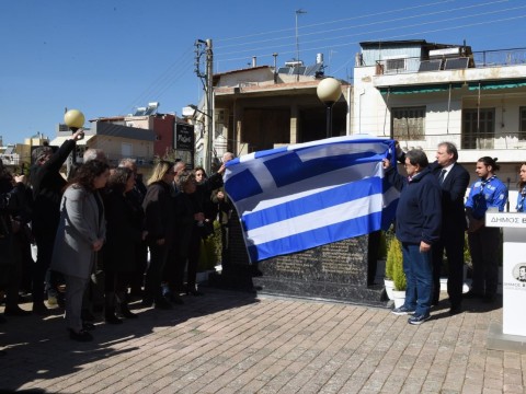 Αποκαλυπτήρια Μνημείου στο Δήμο Βύρωνα για τα 57 αδικοχαμένα θύματα των Τεμπών - Video