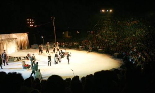 Από την παράσταση <i>Αχαρνής</i>