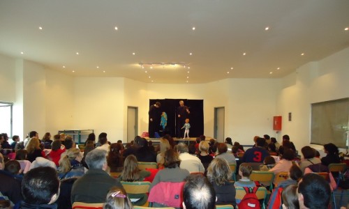 Την Κυριακή 15 Ιανουαρίου σειρά είχε το Θέατρο Μαριονέτας Baruti...