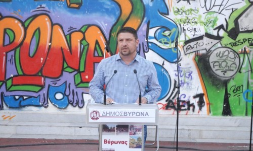 Ο Δήμαρχος Βύρωνα Νίκος Χαρδαλιάς κηρύσσει την έναρξη του 27ου Παιδικού Φεστιβάλ