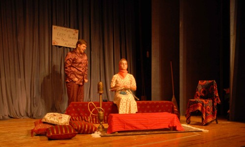 <i>Το θεριό του ταύρου</i> του Αζίζ Νεσίν «ανέβασαν» οι μαθητές του 1ου Λυκείου, 