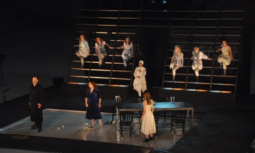 Από την παράσταση <i>Ιφιγένεια εν Αυλίδι</i> 