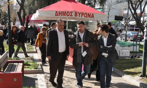 Ο Δήμαρχος Βύρωνα Νίκος Χαρδαλιάς με το Δήμαρχο Αλίμου Θάνο Ορφανό