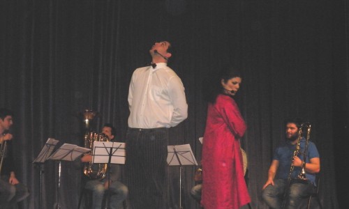 Η θεατρική παράσταση «Η περιπέτεια της κας Παρτιτούρα» 