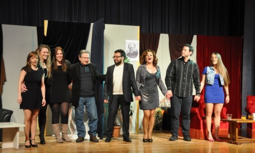 από το Θεατρικό Εργαστήρι του Οργανισμού Πολιτισμού και Αθλητισμού Δήμου Βύρωνα.