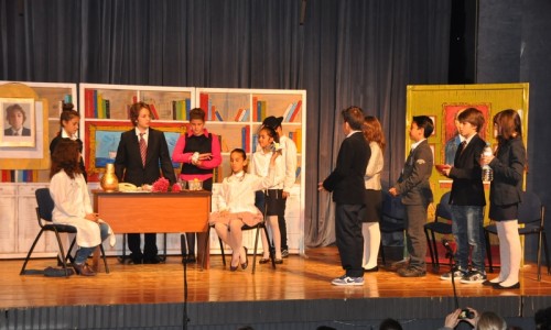 Την επόμενη μέρα, οι μαθητές του 1ου, 9ου και 16ου Δημοτικού παρουσίασαν 