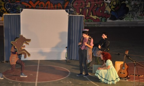 Με τη θεατρική παράσταση «Το μαγικό ταξίδι της Ευγενίας» συνεχίστηκαν οι «Γειτονιές Πολιτισμού» στις 27 Μαΐου, στη Ζωοδόχο Πηγή.