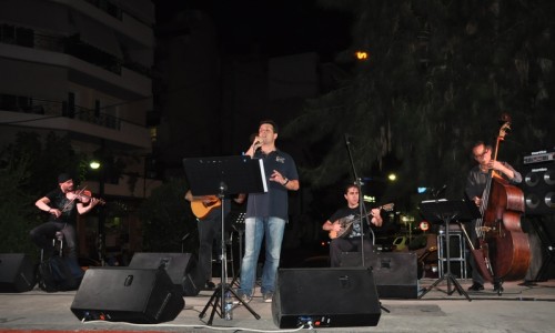 Την Παρασκευή 7 Ιουνίου ο Δημήτρης Μπάσης ξεσήκωσε με τα τραγούδια του 