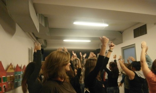 Στιγμιότυπο από το βιωματικό σεμινάριο αισθητηριακής αγωγής «Ο κόσμος γύρω μου»