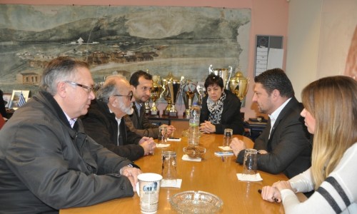 Για την κοινωνική πολιτική του Δήμου Βύρωνα ενημερώθηκε ο Παναγιώτης Κουρουμπλής από το Δήμαρχο της πόλης Νίκο Χαρδαλιά