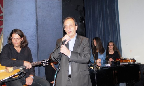 25 Οκτωβρίου: Θεατρική Παράσταση 1ου ΓΕΛ Βύρωνα