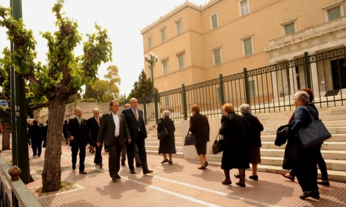 Κυριακή 19 Απριλίου 2015