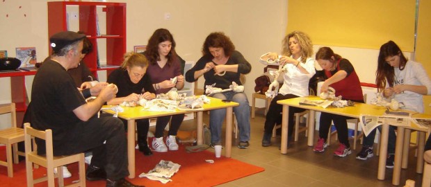 Με επιτυχία ολοκληρώθηκαν τα Σεμινάρια Κουκλοθεάτρου για το εκπαιδευτικό προσωπικό των Παιδικών Σταθμών του Δήμου Βύρωνα