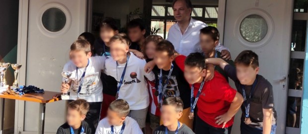 Βράβευση του 8ου Δημοτικού Σχολείου Βύρωνα για τα Παμβυρώνεια 2024